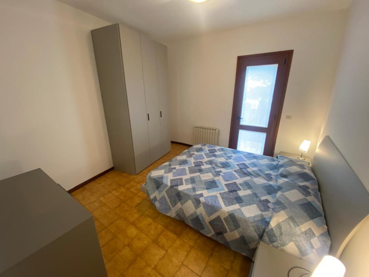 Ferienwohnung Cond Giardino Lignano Sabbiadoro Exterior foto