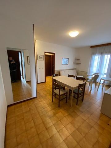 Ferienwohnung Cond Giardino Lignano Sabbiadoro Exterior foto
